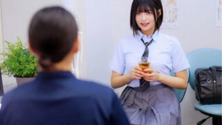 【虹村ゆみを特定】debz001　整体院で制服姿