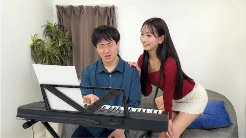 deas056森あやみ　ピアノレッスン
